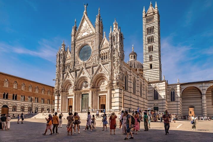 San Gimignano, Siena, Monteriggioni, Chianti Day Trip with Lunch