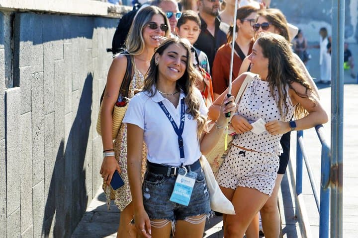 Capri Mini Cruise and City Sightseeing Day Trip from Naples