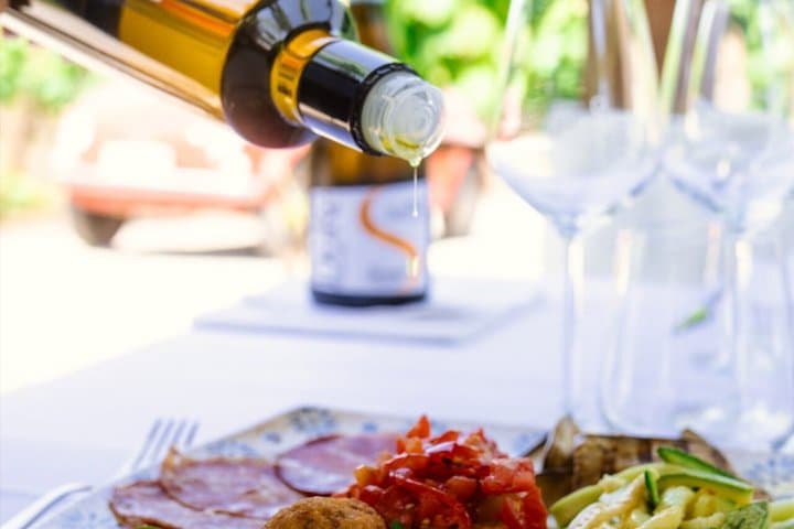 Mt. Vesuvius Winery Tour with Wine Tasting & Neapolitan Lunch