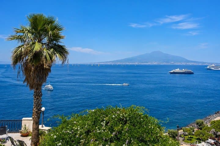 Positano, Amalfi & Ravello Full Day Tour with Boat Option
