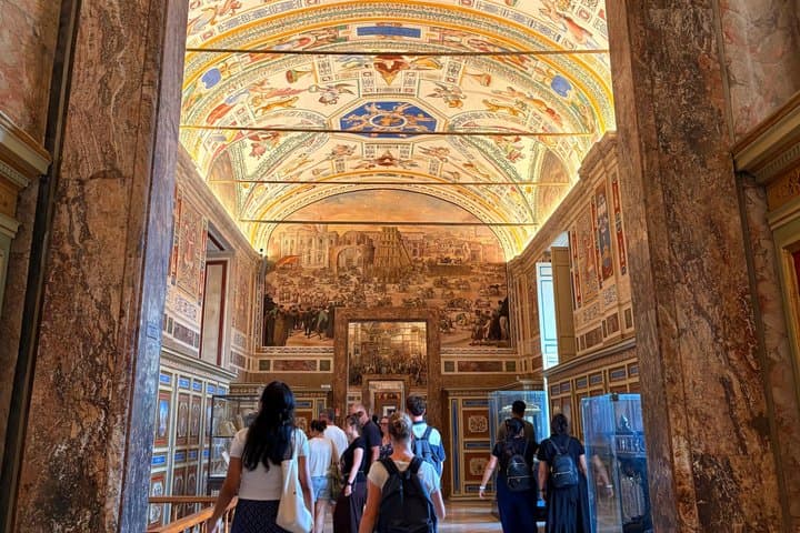 Vatican City Private Tour with Hotel Pick up