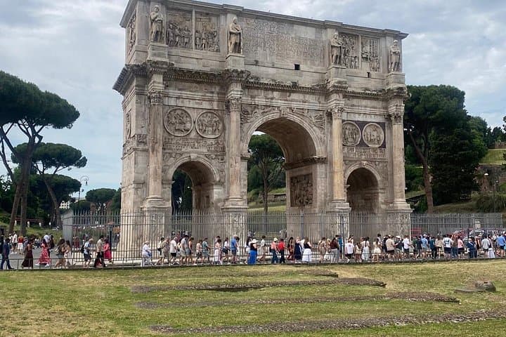 Guided tour Colossum & Ancient Roma & Mamertine Prison