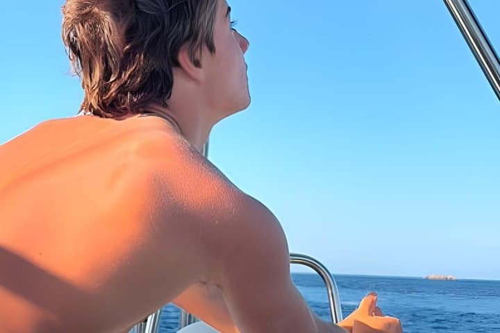 Golfo Aranci Sailing Cruise to Tavolara, lunch & Dolphin watching