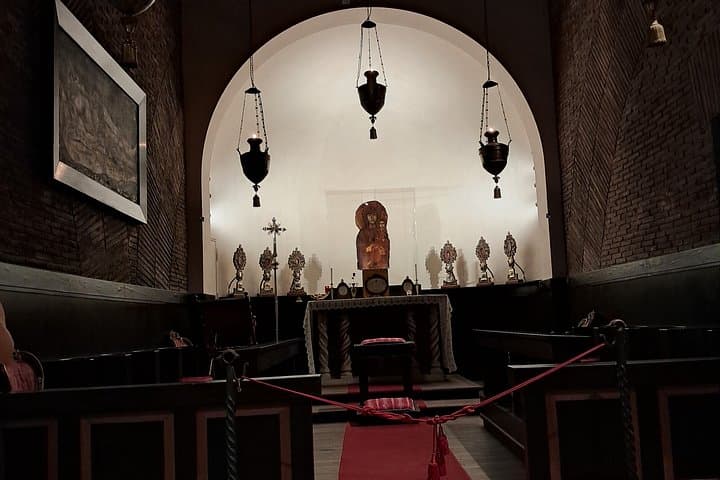 The hidden side of Pantheon exclusive tour and fast entrance