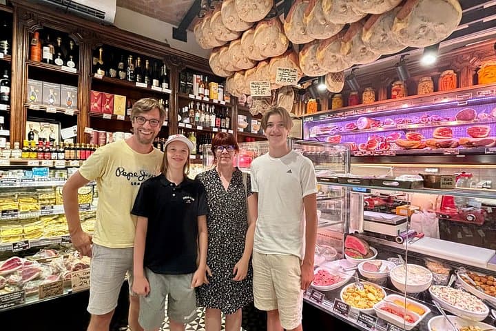 Parma Food Walking Tour with Tastings