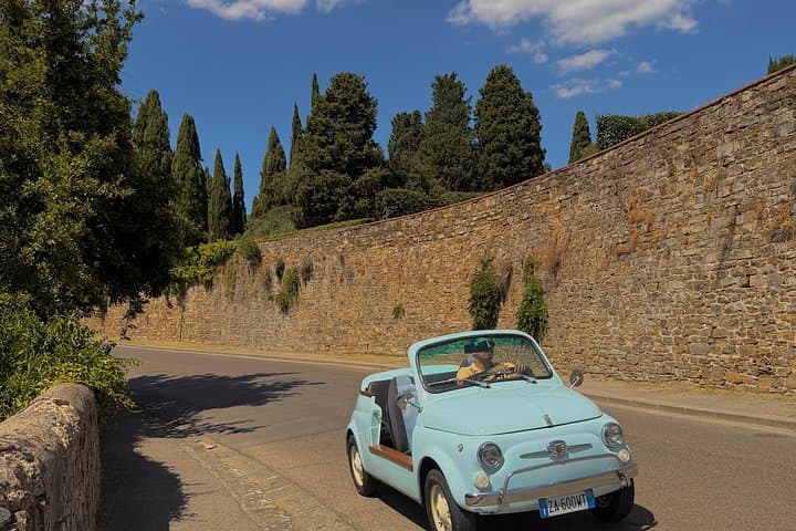 Florence Private Tour in Vintage Fiat 500; Panoramic Views & Wine