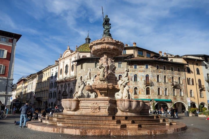 Trento Self-Guided City Walking Tour & Scavenger Hunt