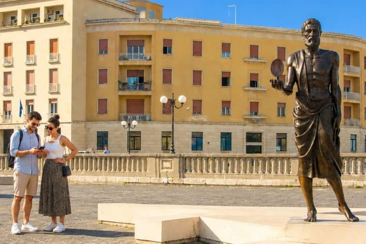 Syracuse Ortigia Scavenger Hunt & Self-Guided Walking Tour