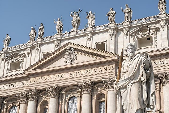 St Peter Basilica Tour with Digital Audio Guide