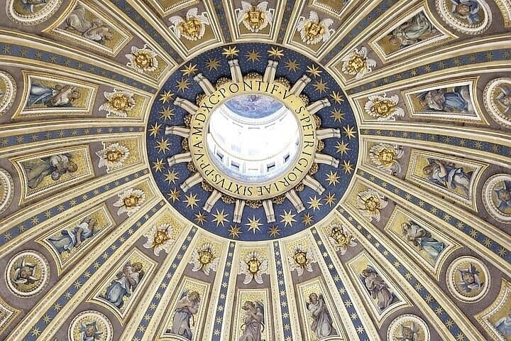 St Peter Basilica Tour with Digital Audio Guide