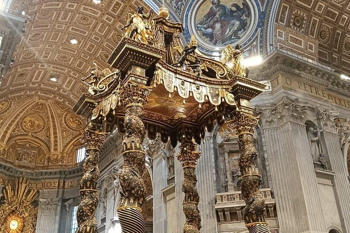 Vatican: Papal Audience with Pope Leo XIV – Reserved Spot & Guide