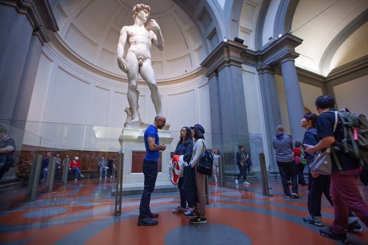 Michelangelo’s David, Accademia & Uffizi Small Group Tour