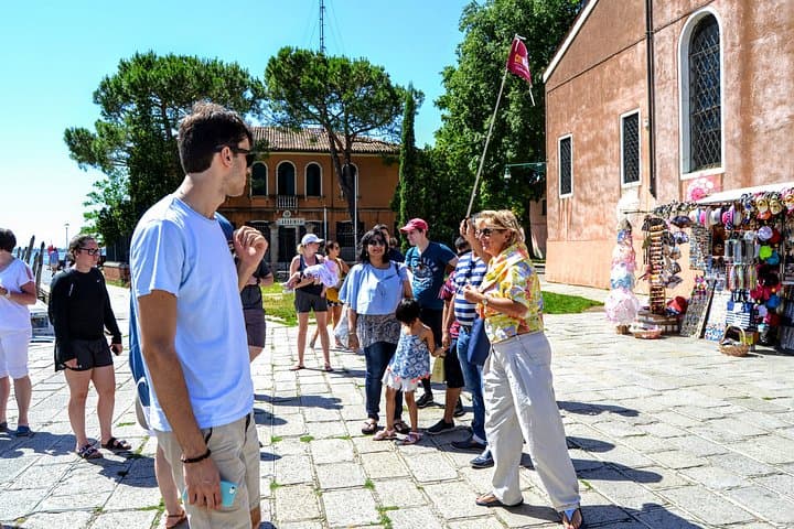 Murano & Burano Islands Guided Small-Group Tour by Private Boat