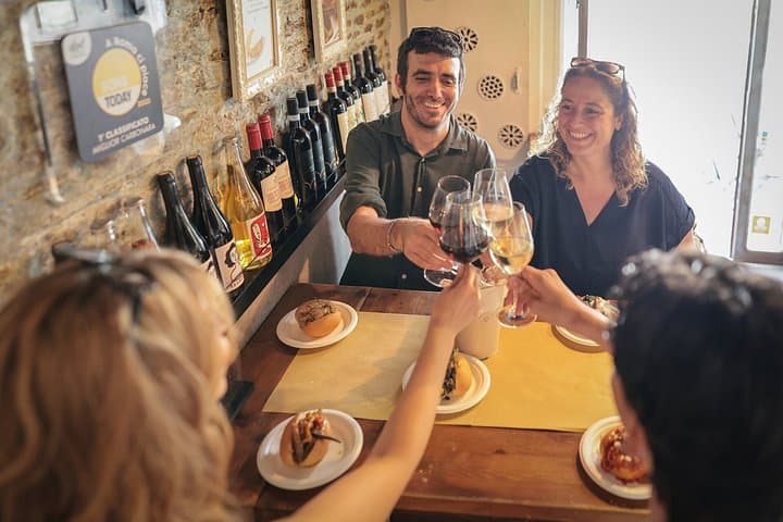 Trastevere Breakfast to Lunch Food Tour: Coffee, Maritozzi & Wine