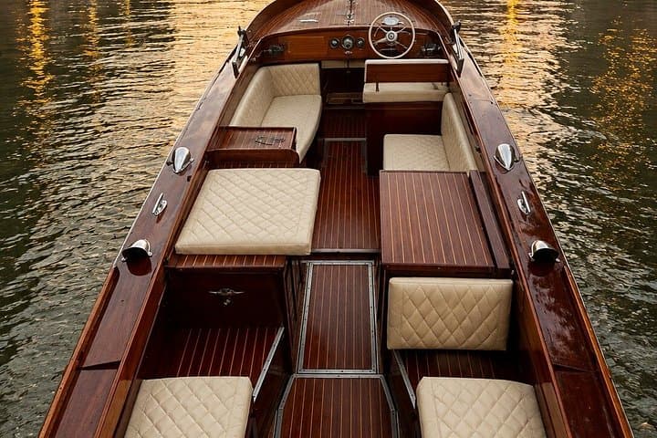 Rome Private Luxury Vintage Boat Cruise on the Tiber River