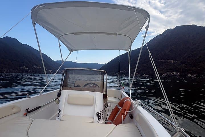 Rent a Boat in Lake Como No License Required