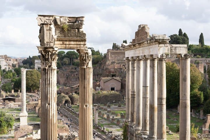 Roman Forum Pass with Domus Tiberiana Private Tour