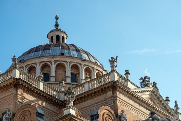 Parma Scavenger Hunt & Highlights Self-Guided Walking Tour