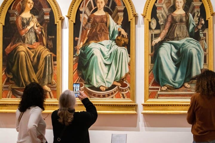 Uffizi Gallery Reserved Entry Ticket with Audio Guide App