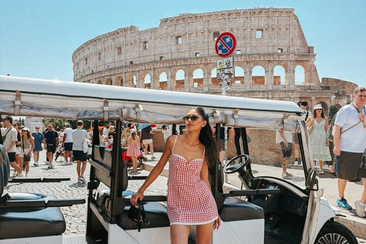 Rome Sunrise Golf Cart Tour with Breakfast
