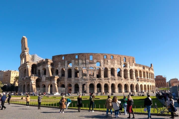 Colosseum Roma Pass Entry and Forum & Palatine Guided Tour