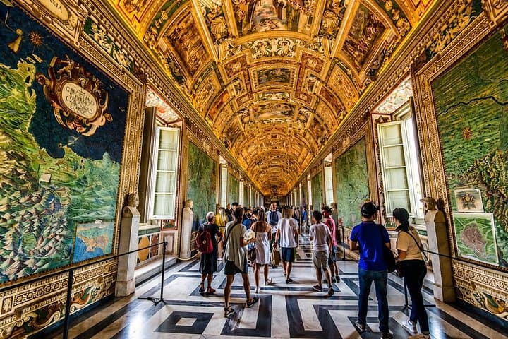 Vatican Museum and Sistine Chapel Skip the line