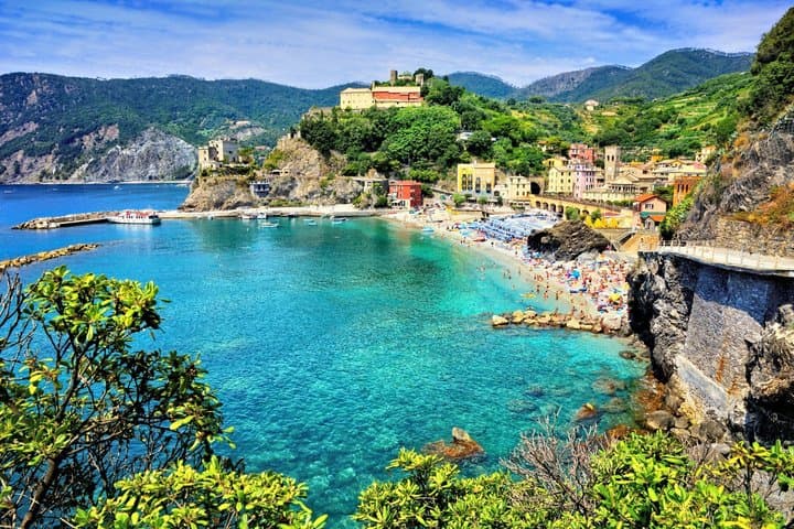 Liguria Cinque Terre beautiful experience with local guide