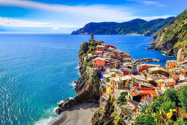 Liguria Cinque Terre beautiful experience with local guide