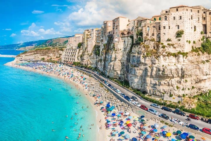Wonderful Calabria in 8 Days between Sea, History, and Flavors