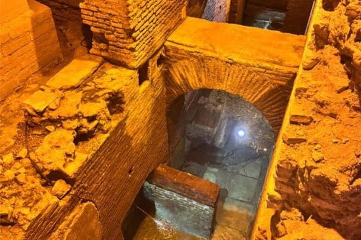 Underground Trevi Fountain Tour: Explore Ancient Aqueducts