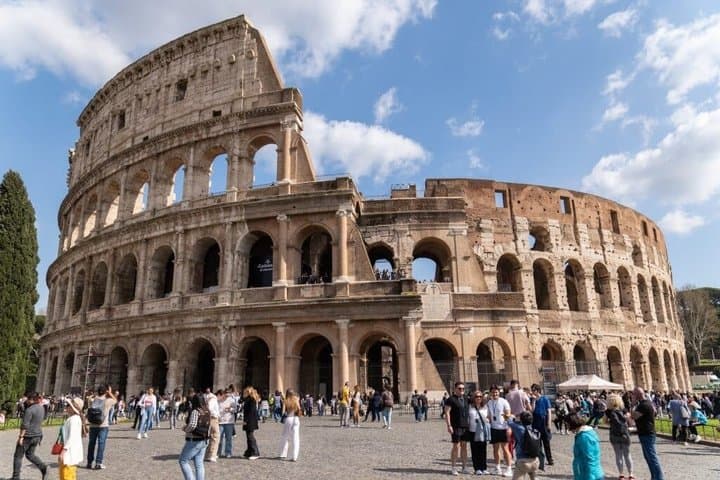 Rome: FCO Airport Private Transfer to/from Downtown/Civitavecchia
