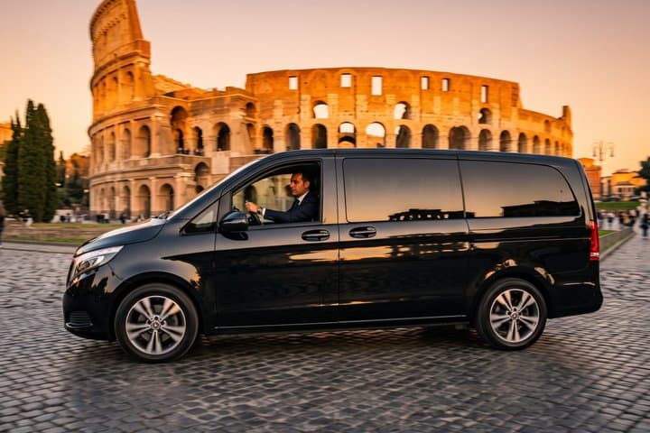 Rome: FCO Airport Private Transfer to/from Downtown/Civitavecchia
