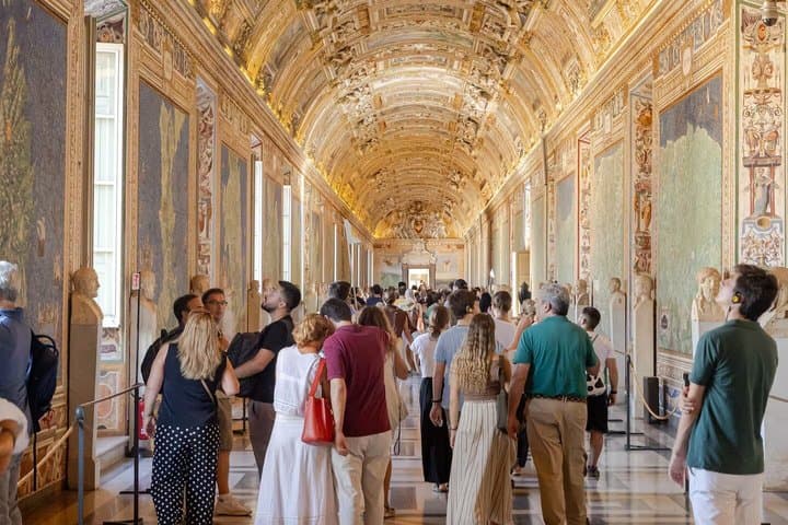 Semi Private Sistine Chapel, Vatican Museum and Basilica Tour
