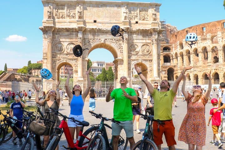 Rome's Best by E-bike: Guided City Tour (Small Group or Private)