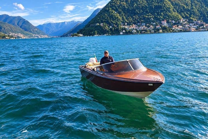 Lake Como Private Classic Boat Experience from Como