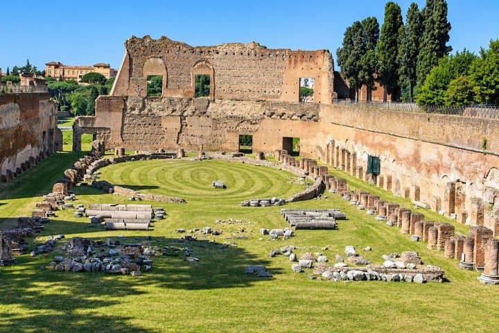Private Colosseum Arena Tour with Expert Guide - all inclusive